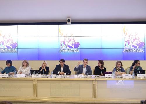 Семинар по развитию «серебряного волонтерства» в Общественной палате Российской Федерации, г.Москва
